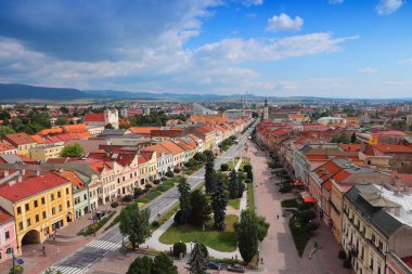 Presov, Slovakya - Ağustos 27, 2012: insanlar ziyaret presov, Slovakya eski şehirde. 3 büyük Slovakya 97,000 nüfusu olduğunu.