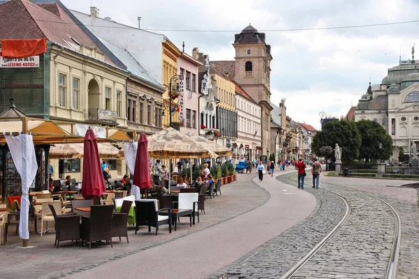 Kosice Slovakia 2012年8月27日 人々はスロバキアのコシスを訪問します コスイスはスロバキアで2番目に大きい都市です — ストック写真