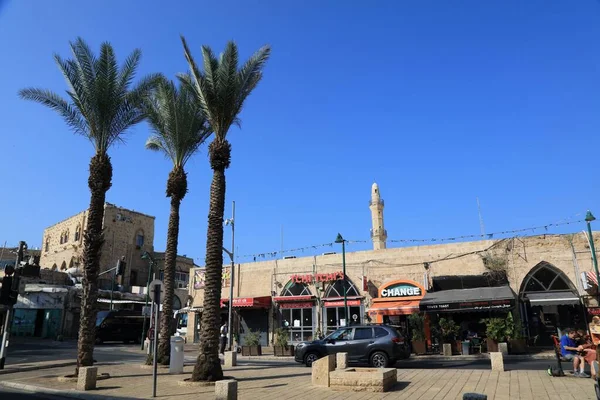 Tel Aviv Israel 11月2 2022 人々はテルアビブのジャファ旧市街でヨッシー カーメル広場を訪問します イスラエル テルアビブはイスラエルの経済技術センターです — ストック写真