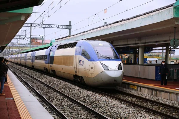 Jeonju Corea Del Sur Abril 2023 Trenes Alta Velocidad Ktx —  Fotos de Stock