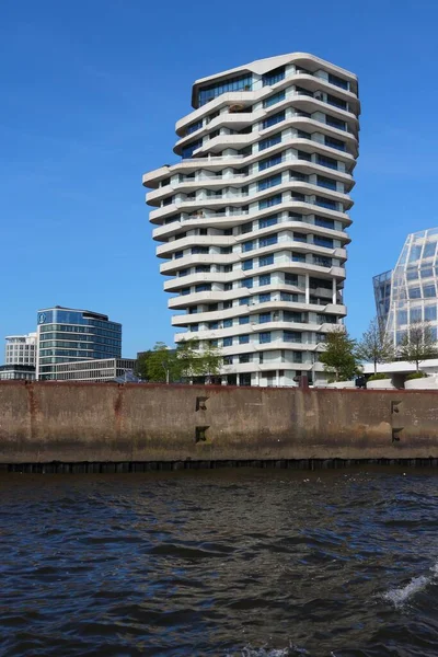 Hamburg Germany August 2014 Marco Polo Tower Futuristic Residential Building — Stock Photo, Image