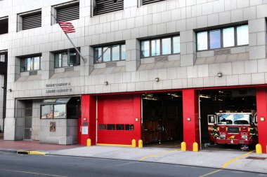 New york, ABD - ö. 4 Temmuz 2013: new york city itfaiye dış görünümü. 15,870 çalışanları ve 198 motorları ile ABD'de en büyük itfaiye FDNY 's.