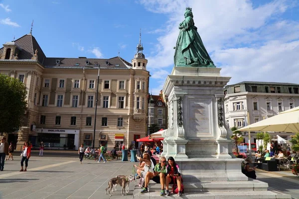 Klagenfurt Austria August 2022 People Visit Empress Maria Theresia Monument — Stock Photo, Image
