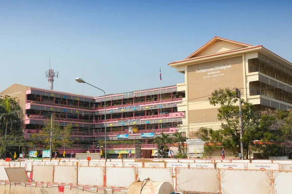バンコク 2013年12月23日 タイのバンコク ワイサリー小学校 当校はBang Khen Wisali Schoolとしても知られています — ストック写真