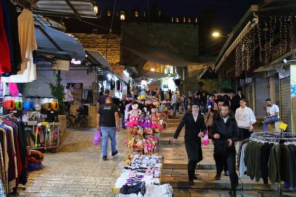 Jerusalem Israel Október 2022 Turisták Látogasson Egyik Sok Souks Piactéren — Stock Fotó