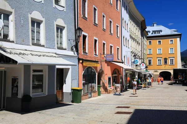 Аллейн Австрия Августа 2022 Года Люди Посещают Старый Город Галлейн — стоковое фото