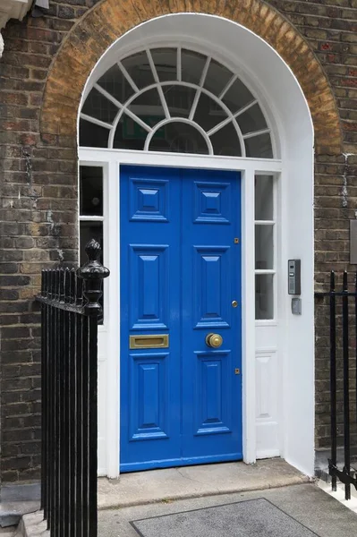 Bloomsbury Zachodnim Londynie Wielka Brytania Szczegóły Architektury Piękne Niebieskie Gruzińskie — Zdjęcie stockowe