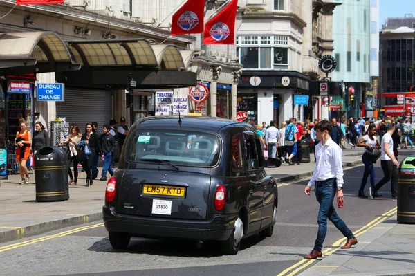 Londra Luglio 2016 Taxi Nero Coventry Street Londra Londra Città — Foto Stock