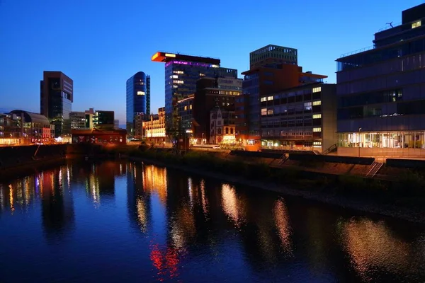 Die Skyline Der Stadt Düsseldorf Blick Auf Das Hafenviertel Ehemaliger — Stockfoto