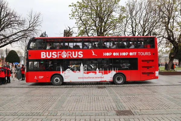 Istanbul Turkey April 2023 Tourists Ride Hop Hop Bus Tour — Stock Photo, Image
