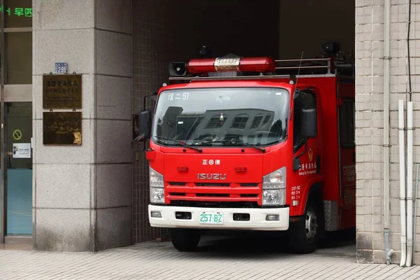 Keelung Taiwan November 2018 Tűzoltóság Keelung Tajvan Isuzu Tűzoltókocsi — Stock Fotó