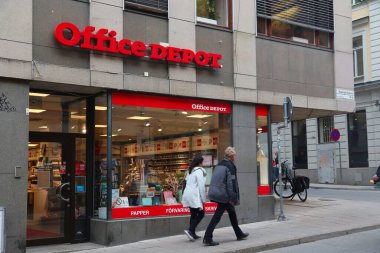 STOCKHOLM, SWEDEN - 24 AĞUSTOS 2018: Stockholm 'deki ofis malzemeleri deposu.