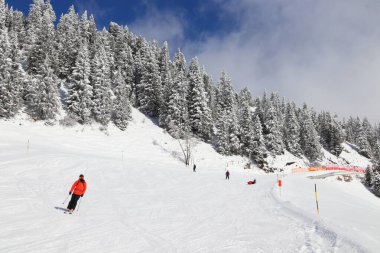 Mayrhofen - Avusturya Alpleri kış kayak merkezi Zillertal, Tyrol. Avusturya Orta Alpleri.