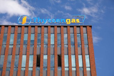 DORTMUND, GERMANY - 16 Eylül 2020: Thyssengas Gmbh şirket merkezi Dortmund. Thyssengas doğal gaz nakil hatlarını çalıştırır..
