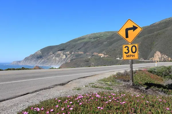 California Pacific Coast Highway Scenic Drive Cabrillo Highway Advisory Speed — Stock Photo, Image