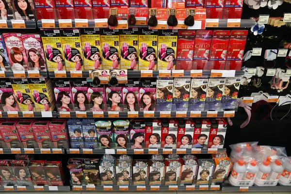 Kenting Tajwan Listopad 2018 Produkty Kosmetyczne Farbowania Włosów Wyświetlane Sklepie — Zdjęcie stockowe