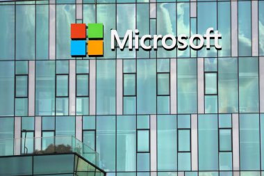 HAIFA, ISRAEL - NOVEMBER 1, 2022: Microsoft teknoloji şirketi Hayfa, İsrail 'deki Matam iş parkında araştırma ve geliştirme. Hayfa şehri küresel teknoloji şirketleri için bir Ar-Ge tesisidir..
