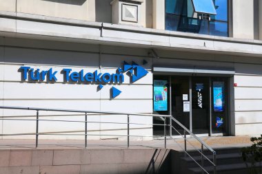 ISTANBUL, TURKEY - 25 Mart 2023: İnternet, sabit hat ve mobil hizmet sunan Türk Telekom devlet telekomünikasyon şirketi.