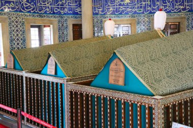 İSTANBUL, TURKEY - 11 Nisan 2023: İstanbul, Türkiye 'de Muhteşem Sultan Süleyman' ın mozolesi. İstanbul 'un Fatih ilçesindeki UNESCO Dünya Mirası Alanı.