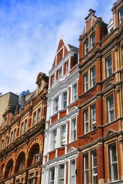 Londra, İngiltere - Irving Caddesi, Westminster City 'de konut mimarisi. Londra 'nın Batı Ucu.