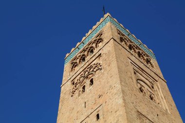 Fas 'taki Marakeş şehri simgesi. Koutoubia Cami Minare Kulesi.