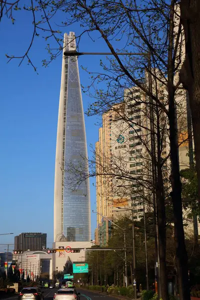 stock image SEOUL, SOUTH KOREA - APRIL 7, 2023: Lotte World Tower supertall skyscraper in Sincheon neighborhood of Seoul.