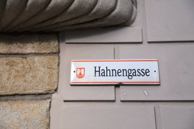 Linz şehri, Avusturya. Eski kasabanın sokak adı - Hahnengasse.