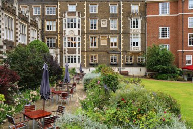 Orta Tapınak Salonu, Londra 'daki hanlar..