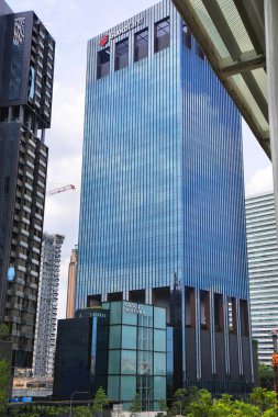 SINGAPORE CITY, SINGAPORE - 11 Mart 2024: Singapur 'daki GuocoLand ofis binası. GuocoLand, Guoco Group 'ta yer alan bir emlak ve emlak geliştirme şirketidir..