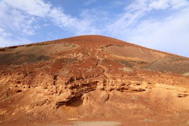 Calderon Hondo, İspanya 'nın Kanarya Adaları' ndaki Fuerteventura adasında aktif olmayan volkan..