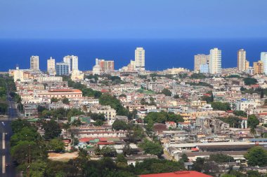 Havana, Küba - Karayip Denizi ile hava şehir manzarası. Vedado ilçesi.
