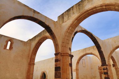 Betancuria, İspanya 'nın Kanarya Adaları Fuerteventura adasındaki manastır mimarisini terk etti..