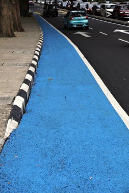 Kuala Lumpur, Malezya 'da bisiklet yolu. Malezya 'da ulaşım altyapısı.