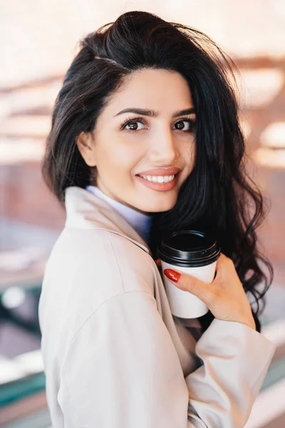 Cheerful Female Dark Hair Lovely Appearnce Holding Takeaway Coffee Wearing — Stock Photo, Image