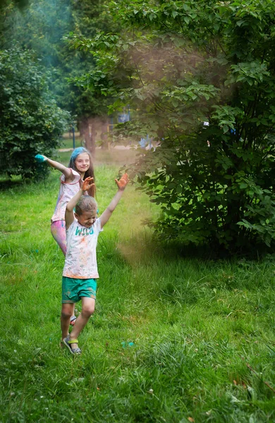 Lviv Ukraine July 2021 Color Holi Festival Boy Girl Throw — Stock Photo, Image