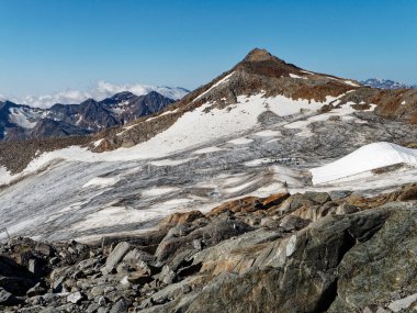 Dağların güzel manzarası