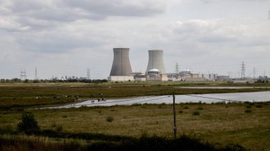 Antwerp Liman Kapısı Büyük Avrupa limanı Ticaret ve Lojistik Desteği.