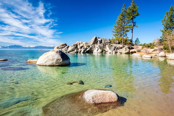 Strand Lake Tahoe Ostufer Bei Sonnigem Tag Stockbild