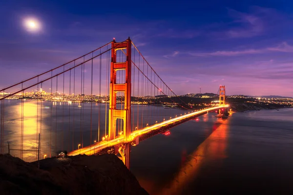 Повний Місяць Над Мостом Золоті Ворота Сан Франциско — стокове фото