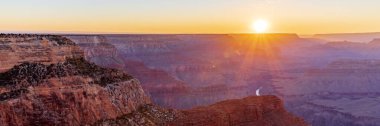 Arizona 'daki Grand Canyon Ulusal Parkı' nda gün batımı, Amerika Birleşik Devletleri
