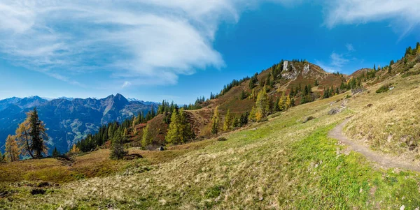 Ensoleillé Idyllique Scène Alpine Automne Alpes Paisibles Vue Sur Montagne — Photo