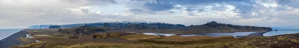 Pittoreska Höst Kväll Ultrabreda Panorama Till Oändliga Havet Svart Vulkanisk — Stockfoto