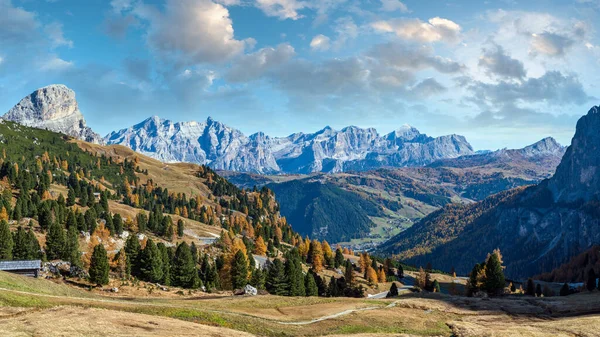 Autumn Alpine Dolomites Mountain Scene Sudtirol Italy Peaceful View Gardena — Stok fotoğraf