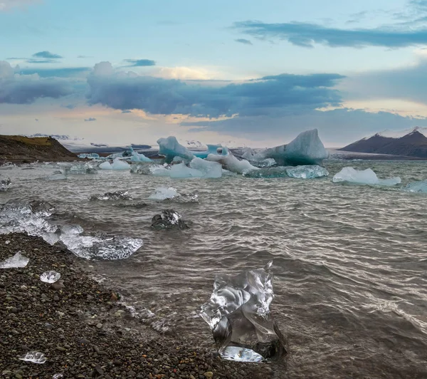 빙하호 아이슬란드 브리다 아메리칸 빙하의 꼭대기에 대서양의 가장자리 근처에 위치한 — 스톡 사진