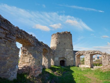 bahar bakış kale kalıntıları (Hmelnitski Oblastı, Ukrayna).
