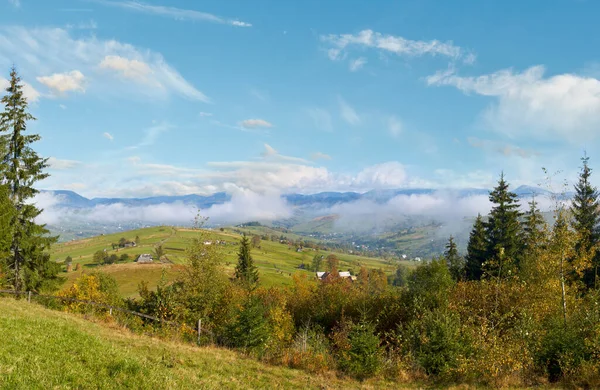 Vackra Höst Morgon Nära Karpaterna Byn Utkanten Carpathian Berg Ukraina — Stockfoto