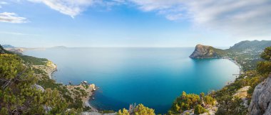 Novyj Svit rezervinin akşam kıyısı, Kırım, Ukrayna.