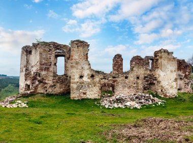 Pidzamochok kale bahar kalıntıları, Bucaş bölgesi, Ternopil bölgesi, Ukrayna. 1600 dating.