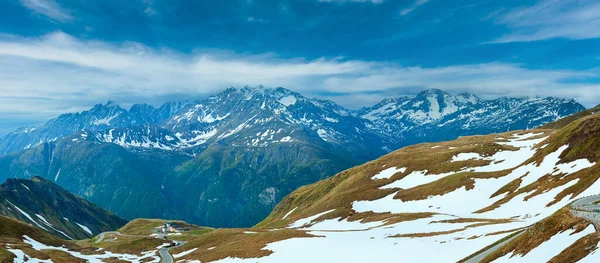Sommaren Juni Alperna Berg Och Slingrande Väg Från Grossglockneralpvägen — Stockfoto