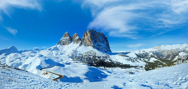 Bellissimo Paesaggio Montano Invernale Con Strada Passo Del Sella Italia — Foto Stock